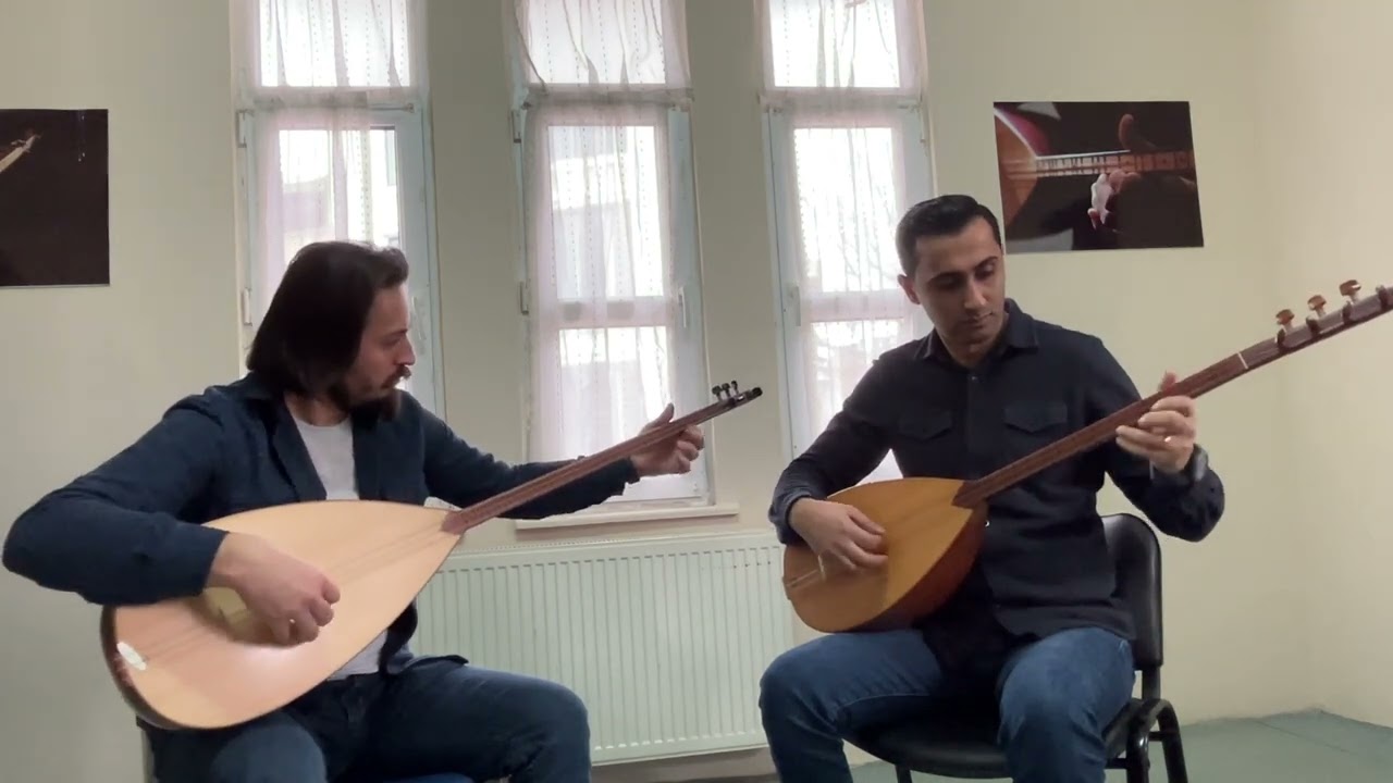 Karşıda Görünen Ne Güzel Yayla - (Ercan SÖNMEZ & Ümit DİKEN)