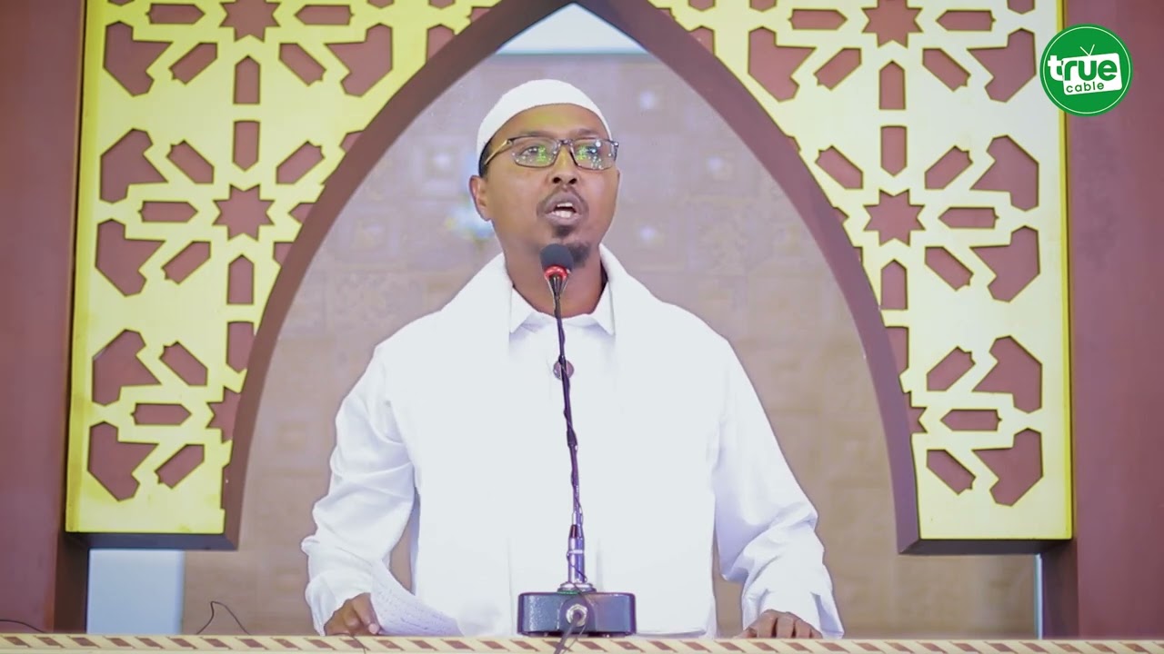 Sidee Ramadan uga Faa'idaysanaa || Sh Maxamed Macallin