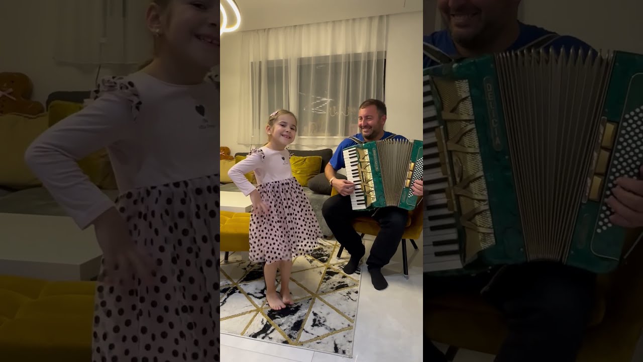 Detská pieseň: Čerešničky  (spieva NELKA, hrá Miňo)