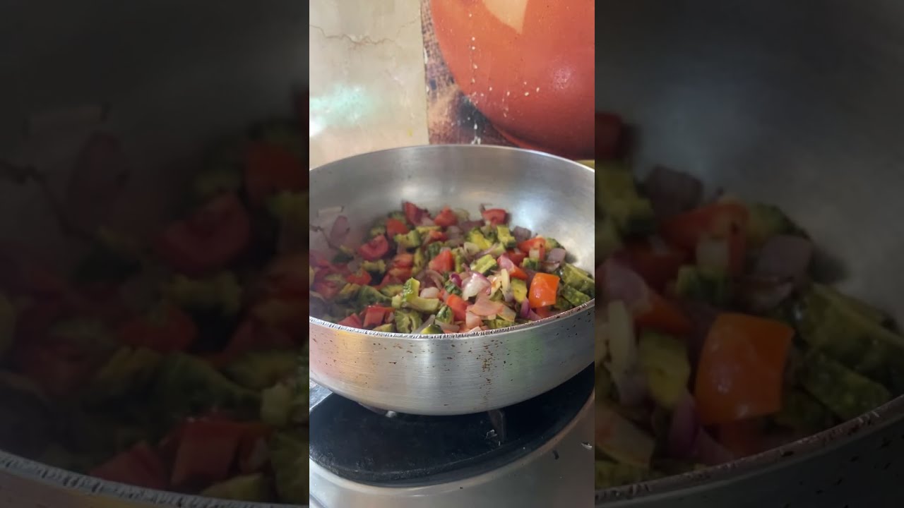 Ruby's kitchen. Live || breakfast combo