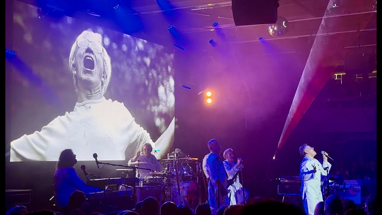 Monkey Business • Piece of My Life • Live at Lucerna Music Bar • Prague • 10.12.2025