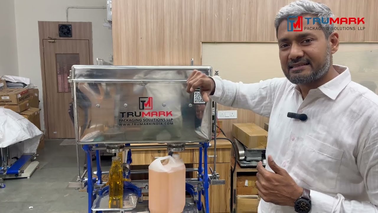 Gravity Based Liquid Filling Machine for Solvents, Paint & Oils, Juice