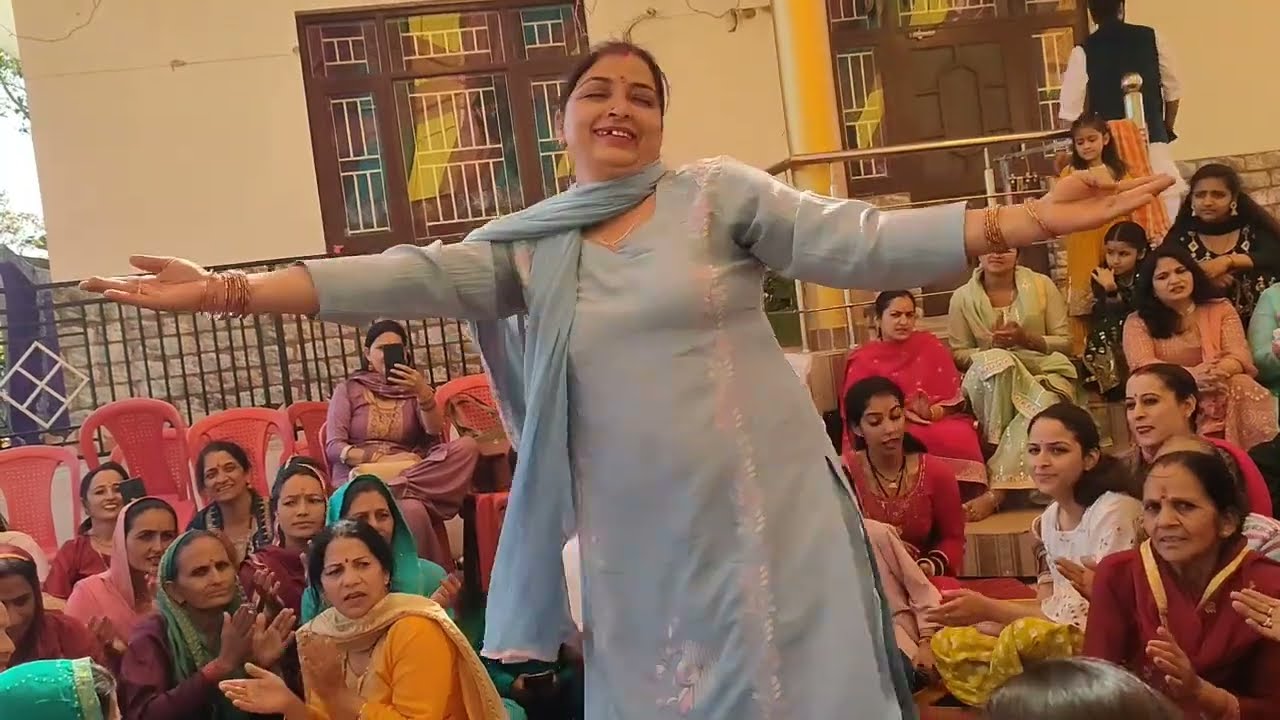 पहली बार मैंने किया ऐसा डांस💃💃💃मेरे गांव की शादी में💃मुरली हमारी जान
