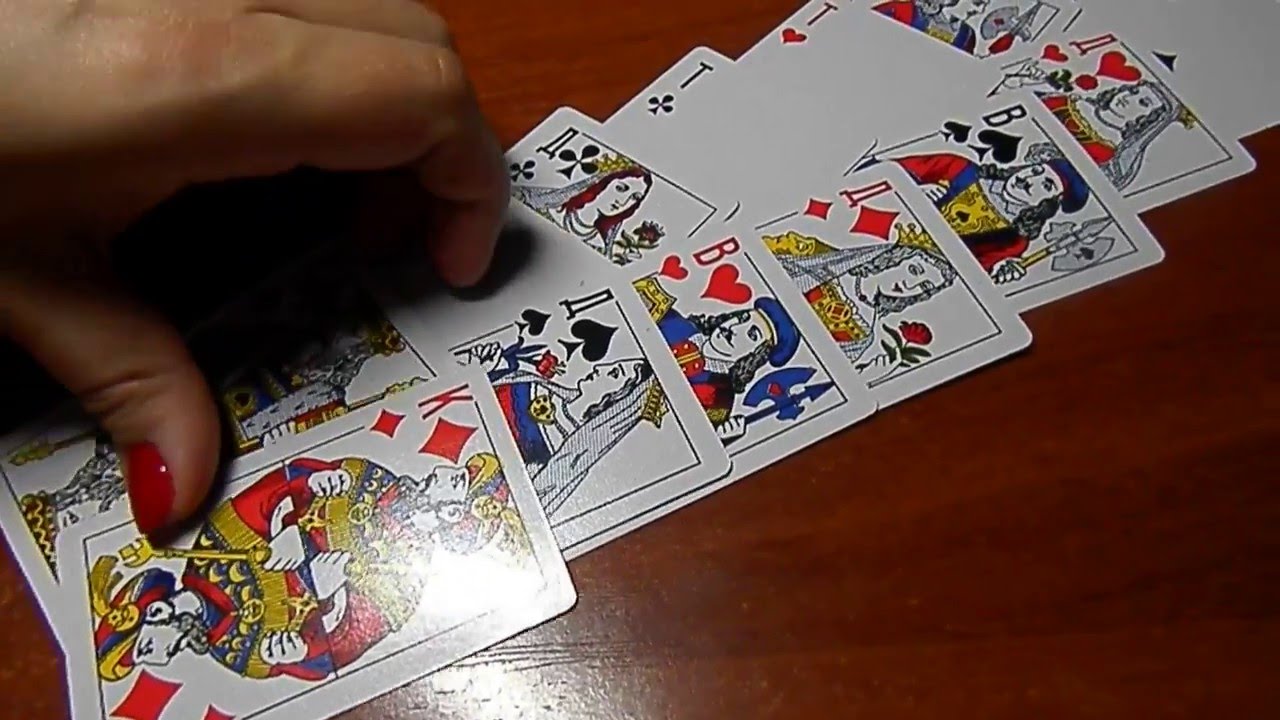 гадание на любовь и отношение на картах - что ему во мне нравится