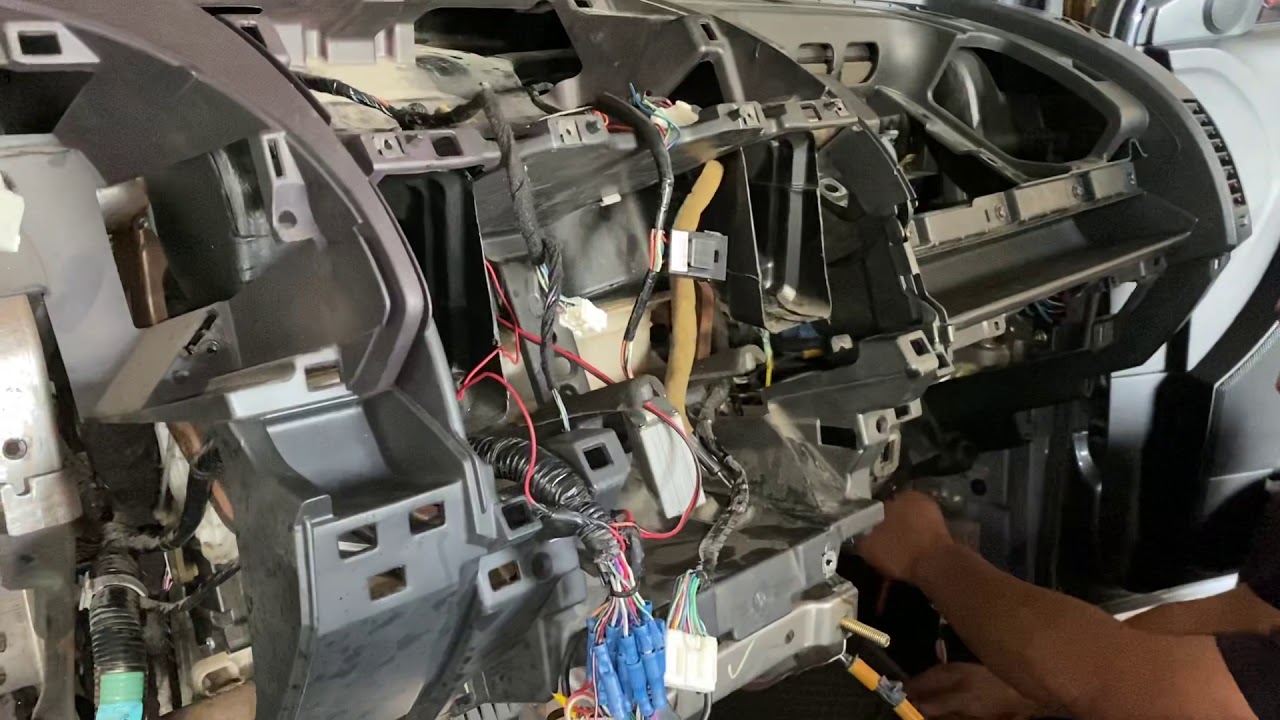 愛修車 handle 福特I-max 拆風箱