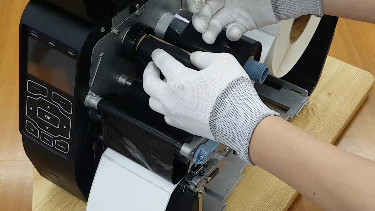 XT5-40_How to Install the Paper and Ribbon