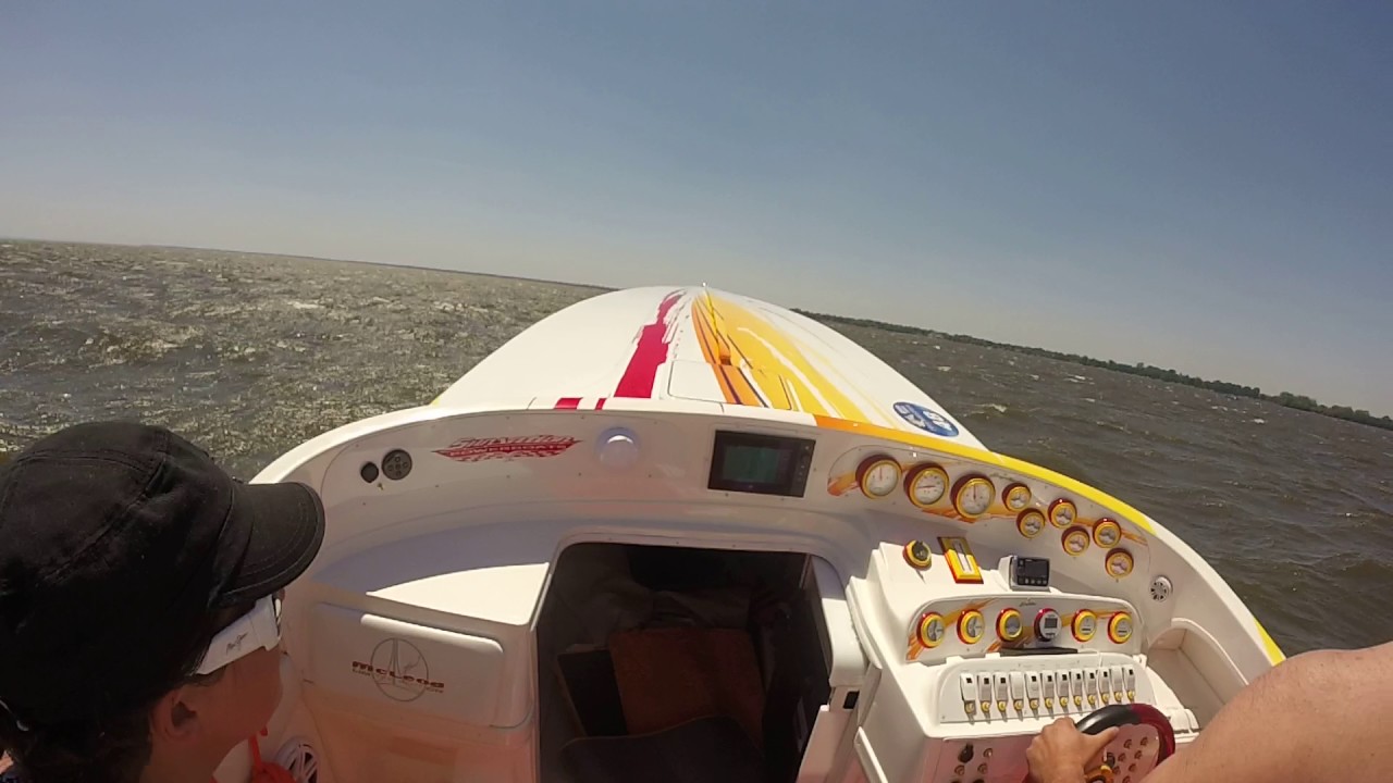 Rough Waters on Lake Winnebago - Four Horsemen Poker Run 2017