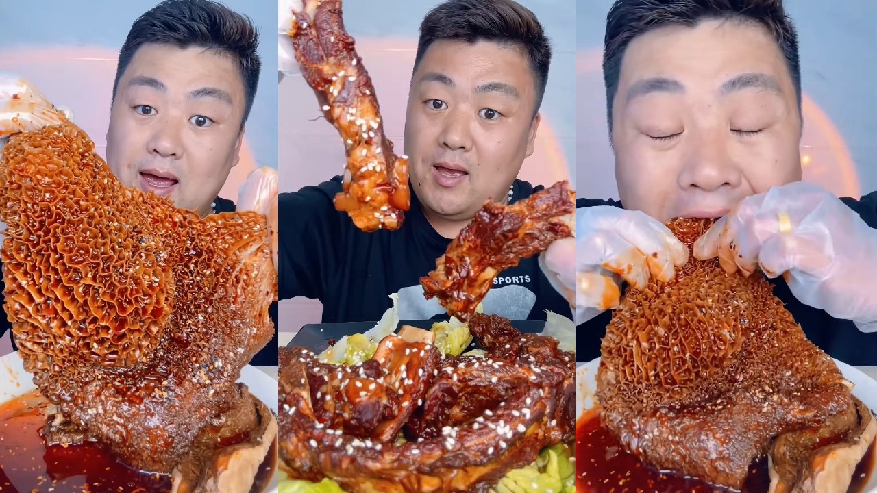 【ASMR】【MUKBANG】Brother Xiaofeng's Immersive Spicy Beef Tripe Feast