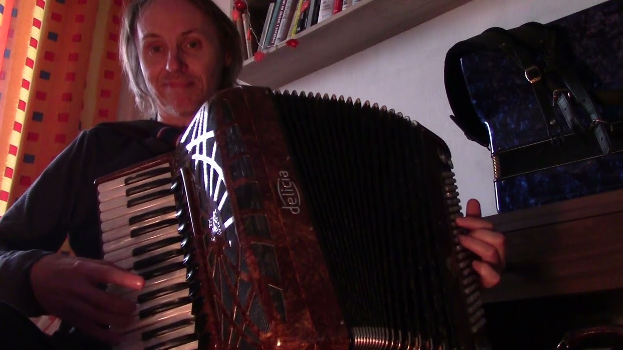 Za Košířema ( Zimní růže) - verze Josef Zíma - polka  Akordeon :-)