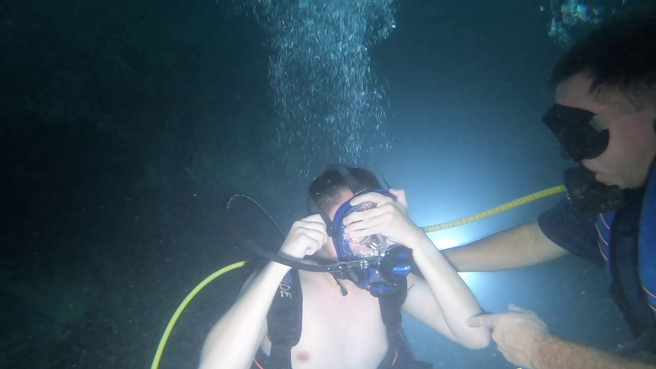 December 2019 Full Face Mask Specialty Course Dive with Westminnows Dive Academy and Jonathan