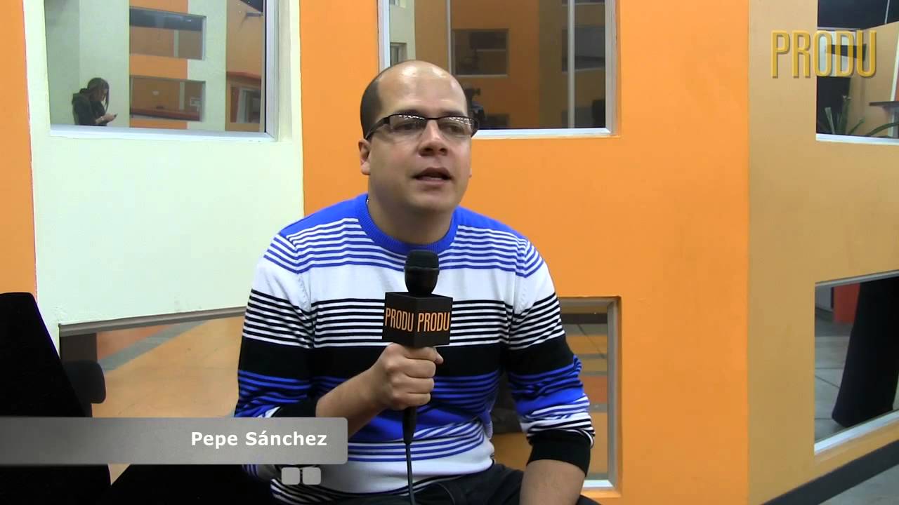 Carlos Cock es el director de la segunda unidad de 'Secretos del para&iacute;so' de Vista para RCN