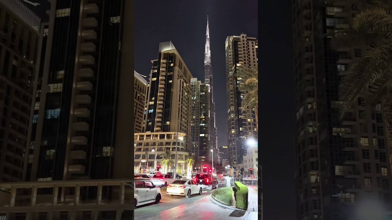 Burj Khalifa view from street  