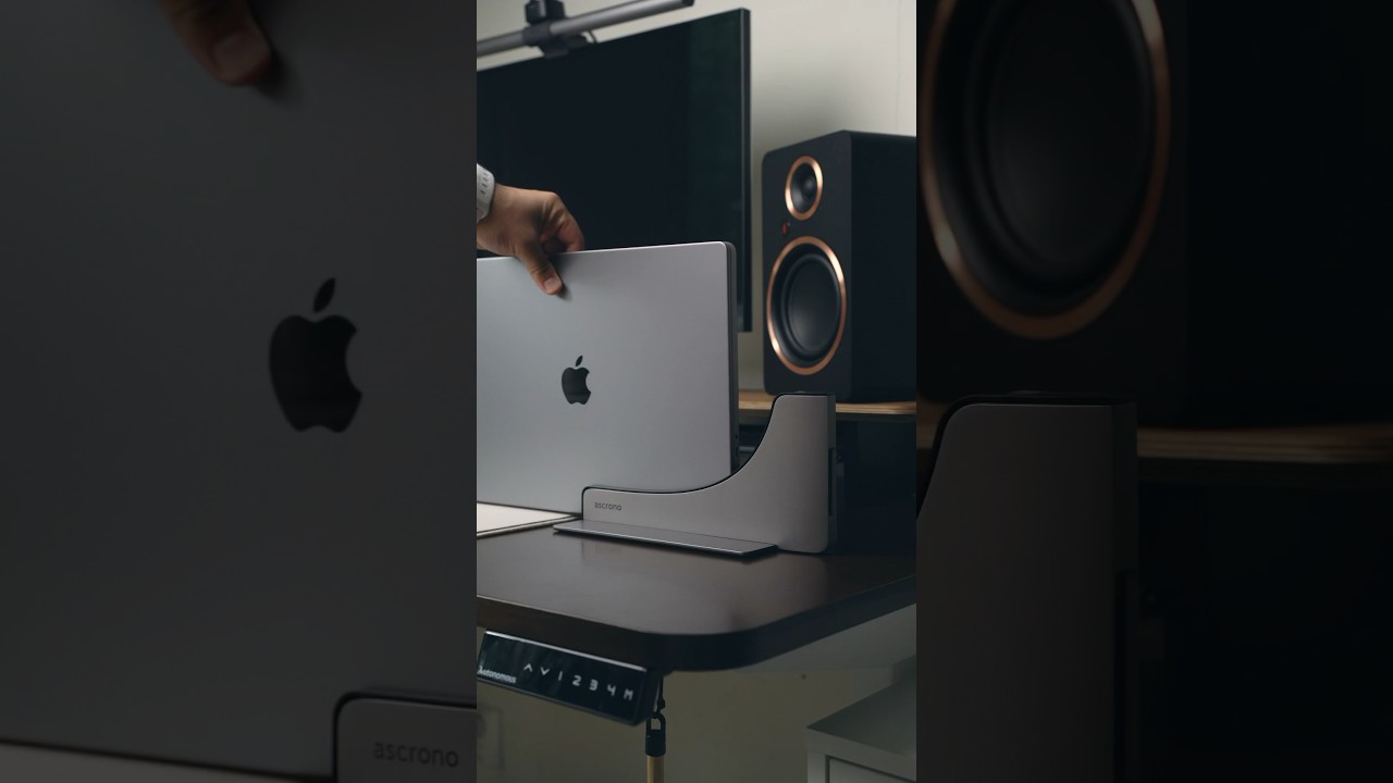 Best MacBook docking station that makes your MacBook connect almost wirelessly.