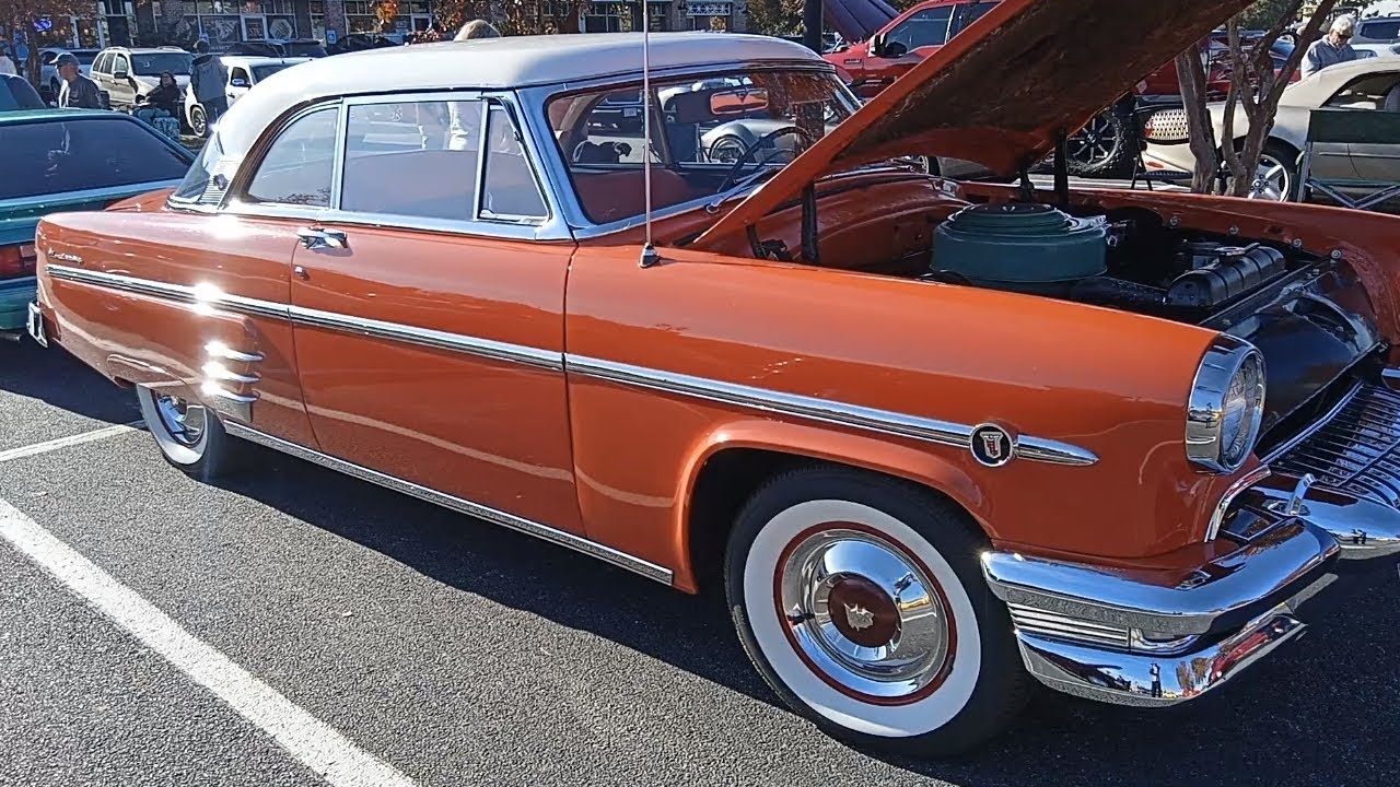 Farmers Table CAR SHOW 2025. 