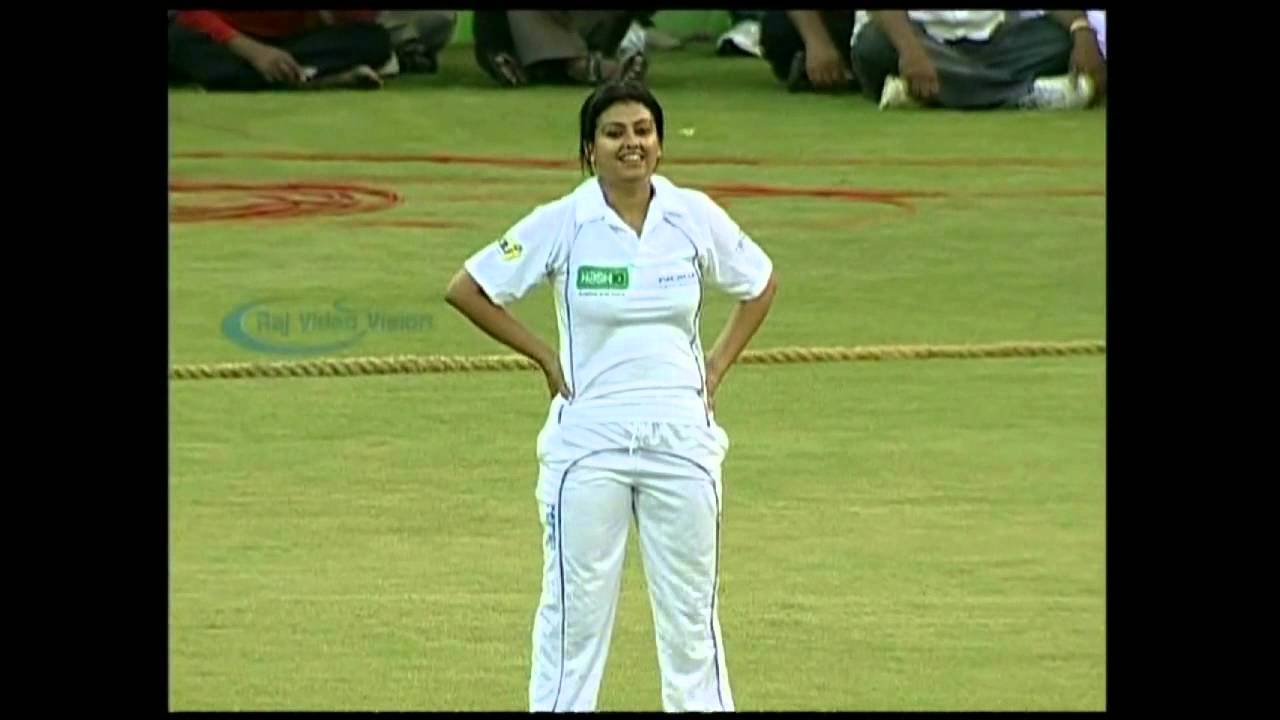 Star Cricket - Sona Good Fielding