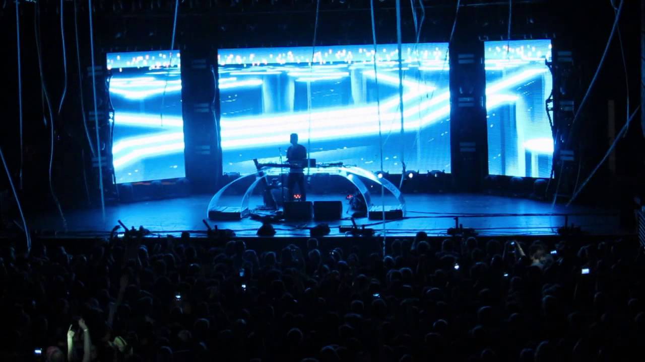 Porter Robinson Worlds Tour