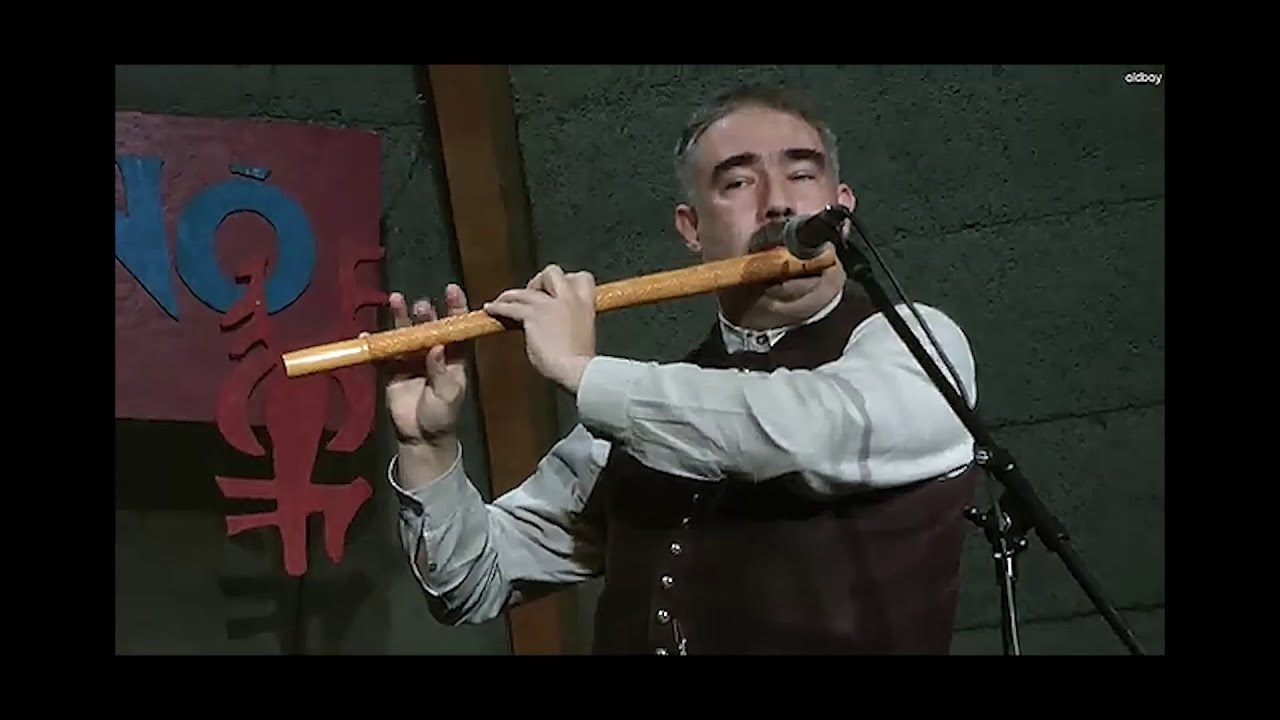 Ravazdi parasztszalon - dr AGÓCS GERGELY PORTÉR 1. rész: A gyermekkor