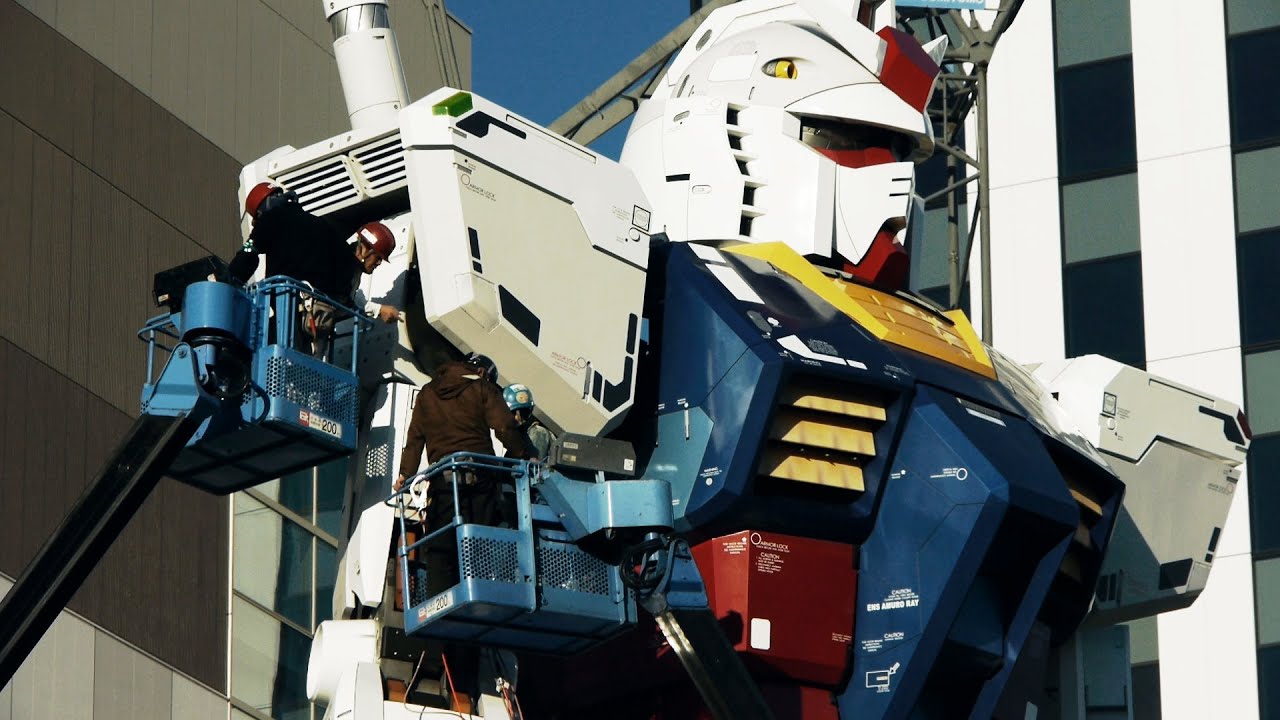 Life-size GUNDAM returned to Odaiba. The assembly process.