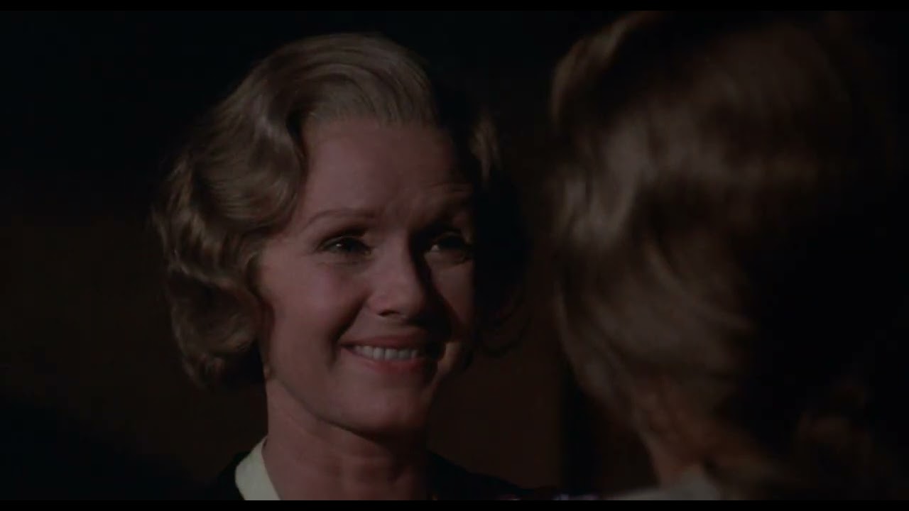 What's The Matter With Helen? (1971)