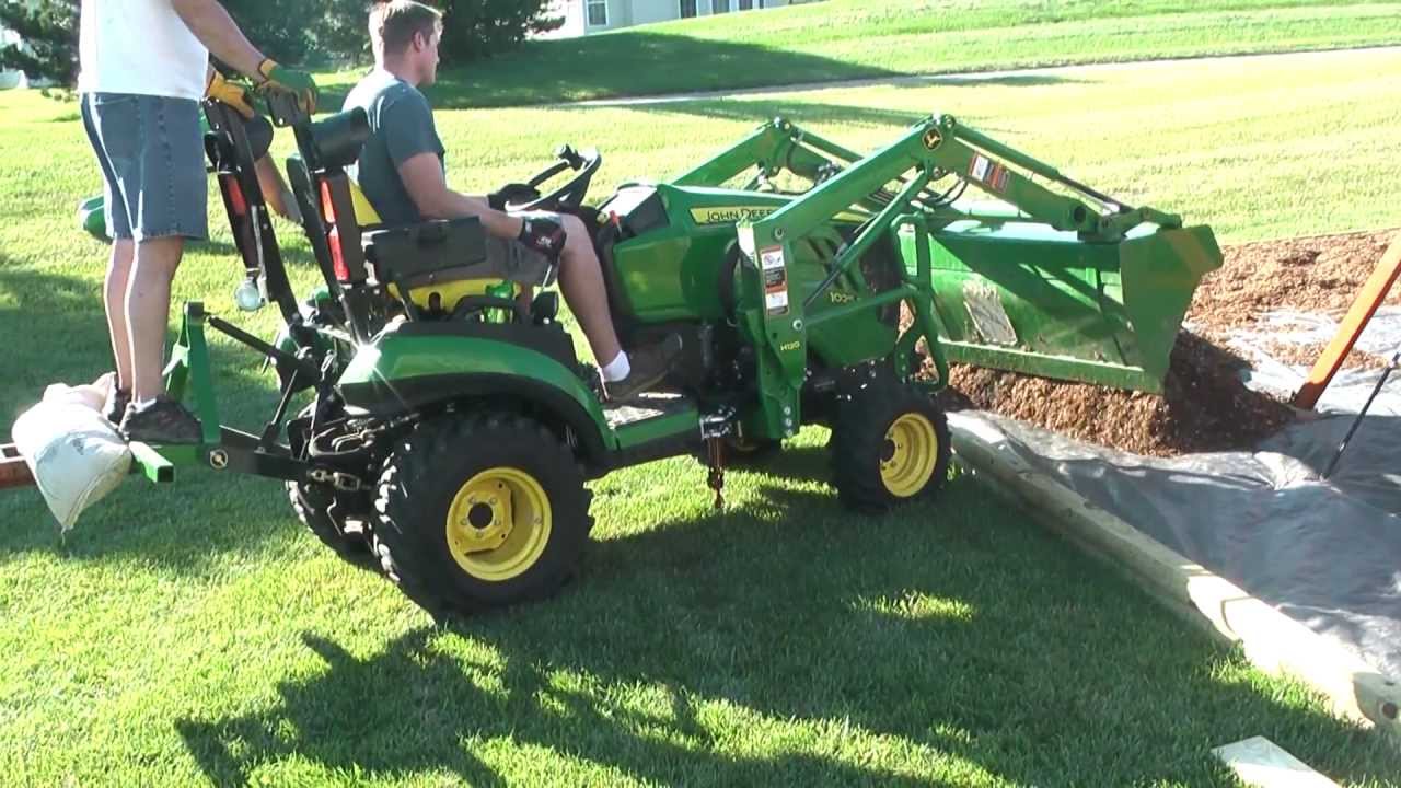 #13 John Deere 1025R Loader Work
