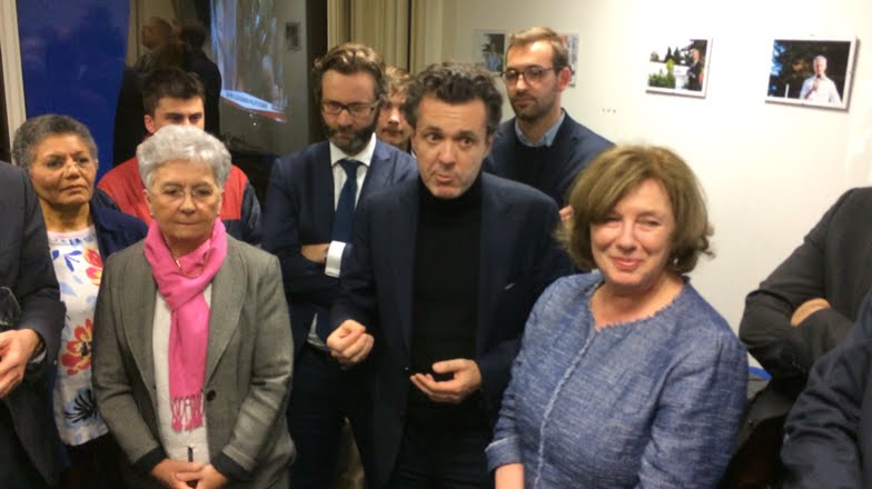 2nd tour de la Primaire :  Christophe B&eacute;chu &agrave; la permanence des R&eacute;publicains