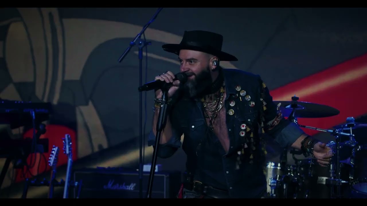 ТОМА - Парашут (Live @ SLC'25)