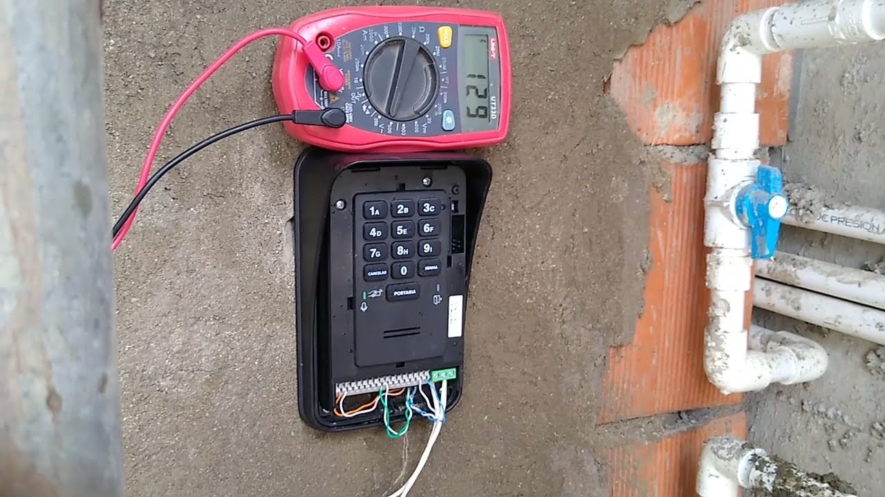 FRENTE de CALLE- PLANTA de CITOFONOS- CANTONERA- MODULO. conexión provisional.