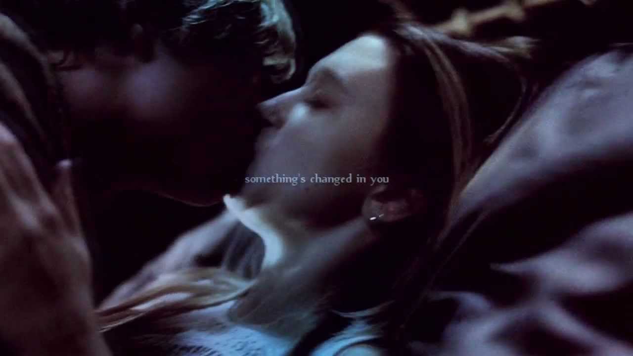 Where Do My Bluebird Fly - American Horror Story (Tate/Violet)