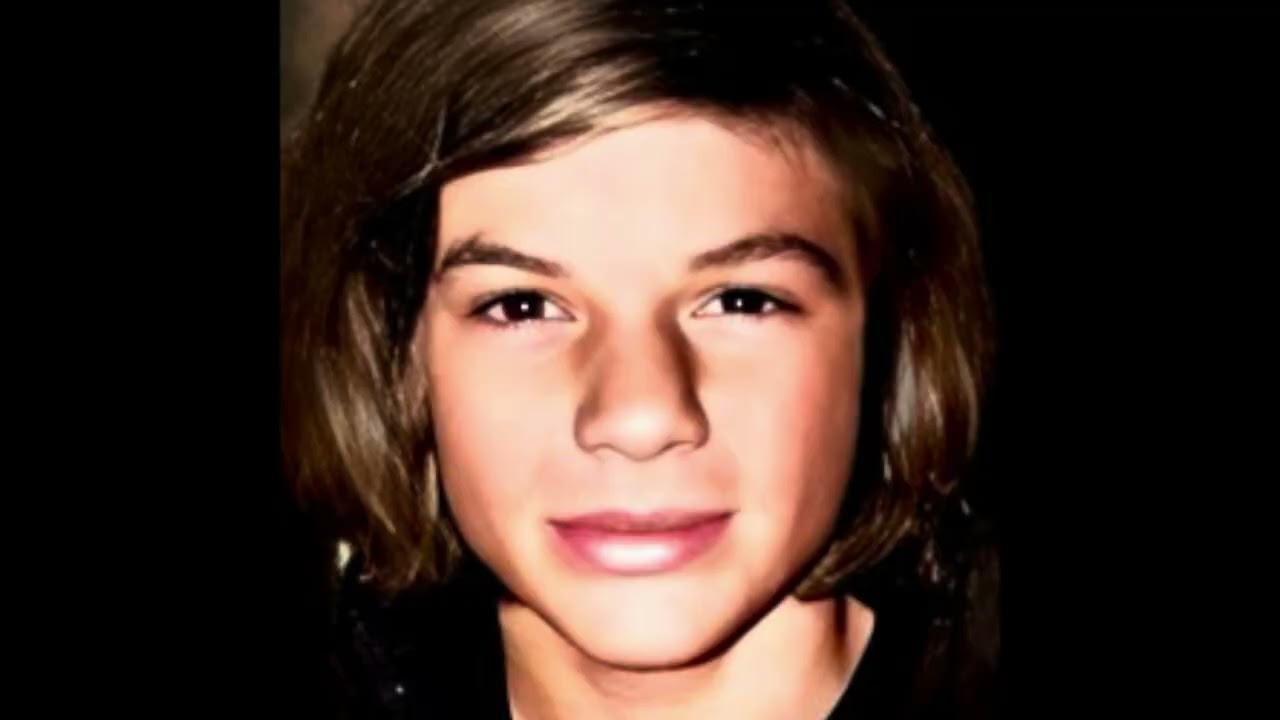 ДОМ-УБИЙЦА ДЖОНА УЭЙНА ГЕЙСИ и поиск могил его жертв | Кладбище под домом