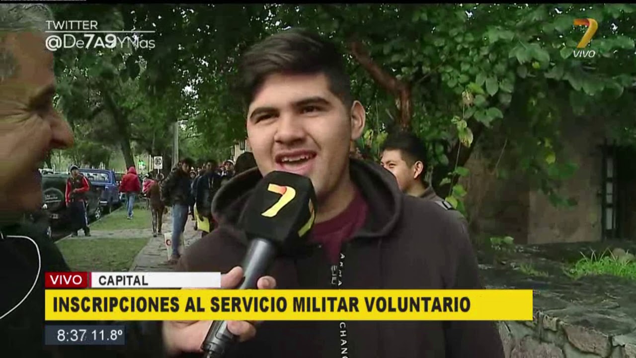 Largas filas de aspirantes para el ingreso voluntario al Ejército