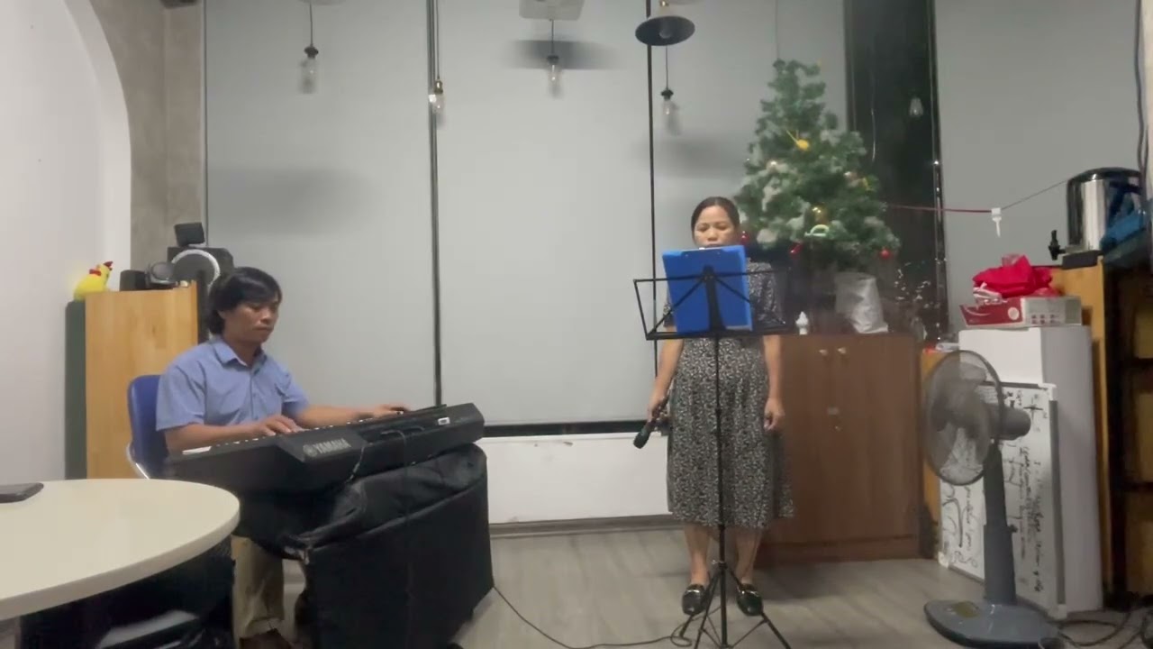 @ học hát bài Mưa Hồng