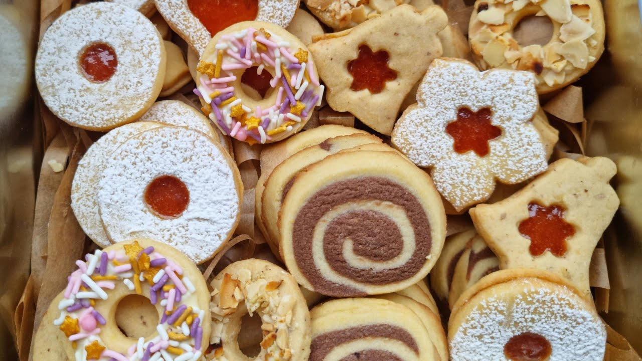 Коледни бисквити от едно тесто.  Christmas cookies box. Easy recipe #recipe #cookies #homemade