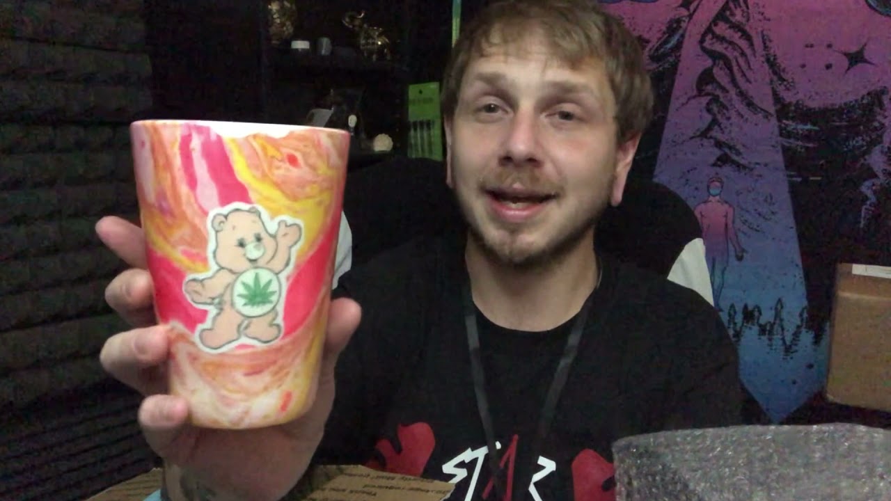 YOUR MOMS BOX 
