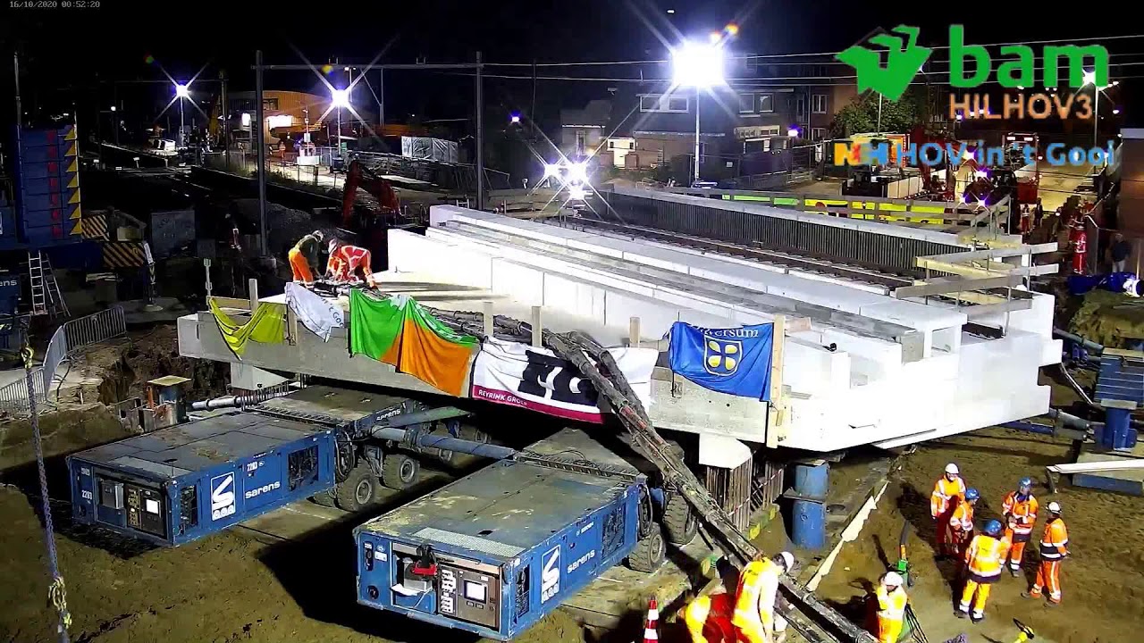 Megaklus HOV 't Gooi plaatsen spoordek Hilversum 👷🏼(Sarens)👷🏼‍♂️(BAM)👷🏼‍♂️(Prorail)👷🏼‍♂️