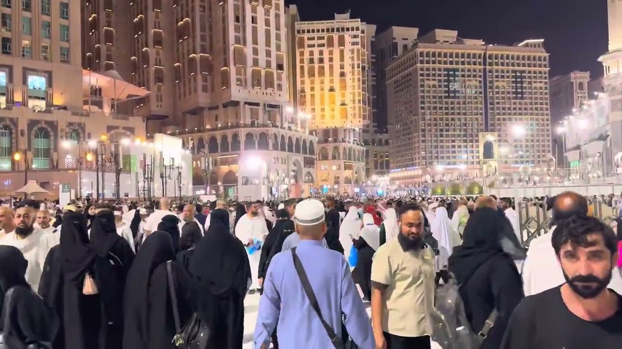 طريقي إلى المسجد الحرام من العزيزية شارع عبد الله خياط 