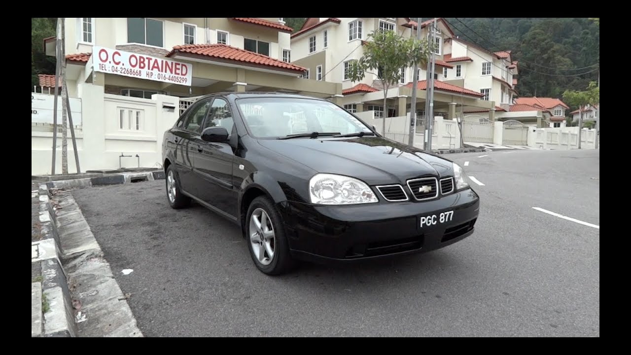 2004 Chevrolet Optra Start-Up, Full Vehicle Tour, and Quick Drive