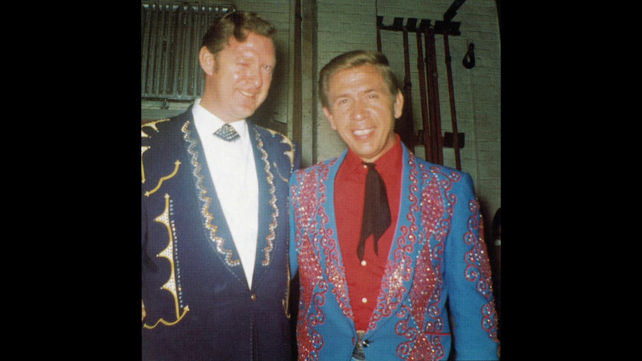 Dick Curless with the Buckaroos -  Travelin' Man (Live at Macy's NYC 1960s)