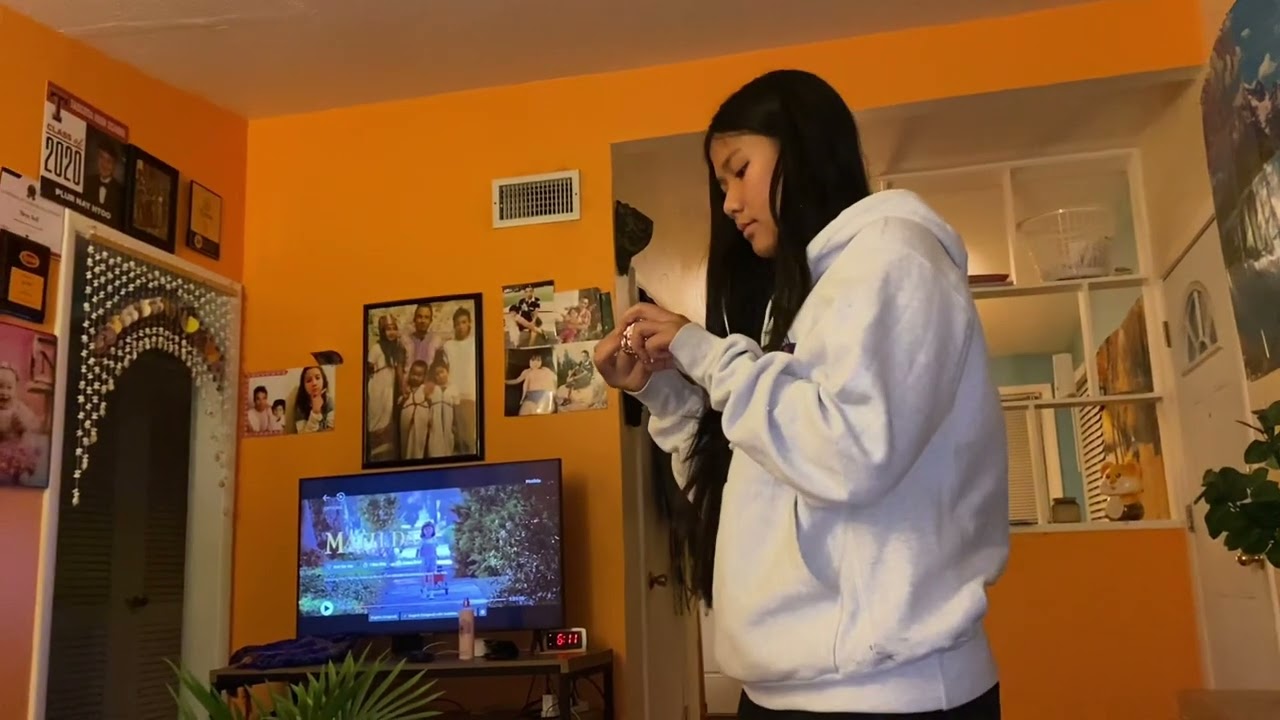 Putting up the tree