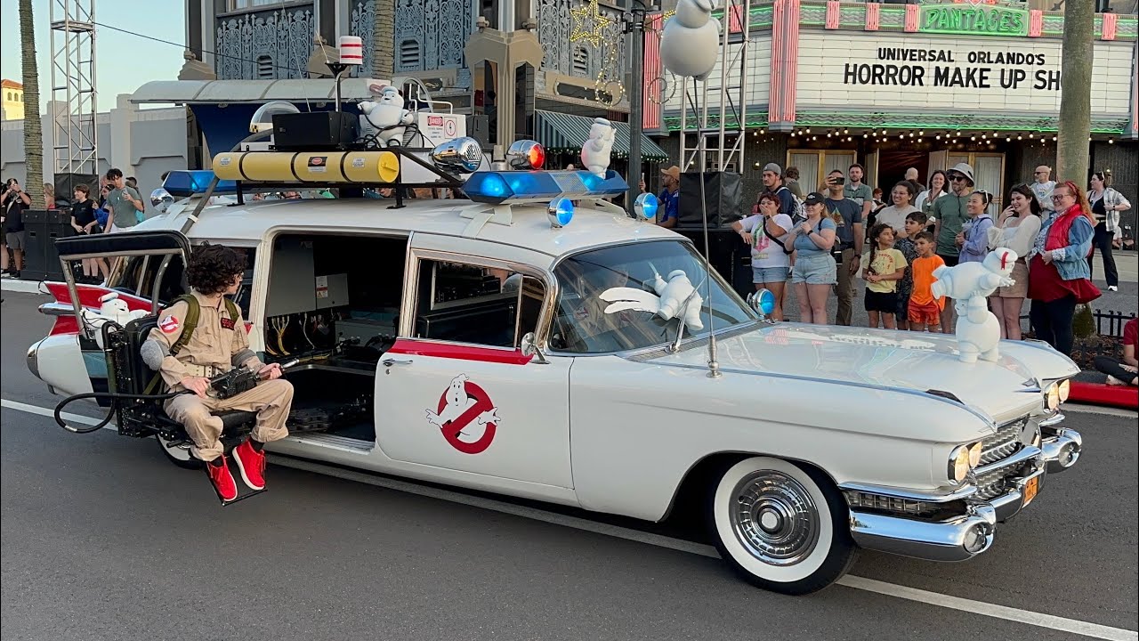 Universal Mega Movie Parade at Universal Orlando Resort 11.13.24