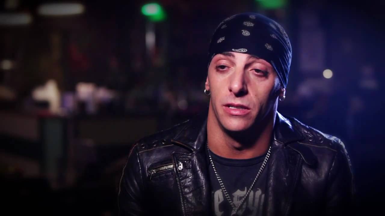 This is Trent Tomlinson (HD)