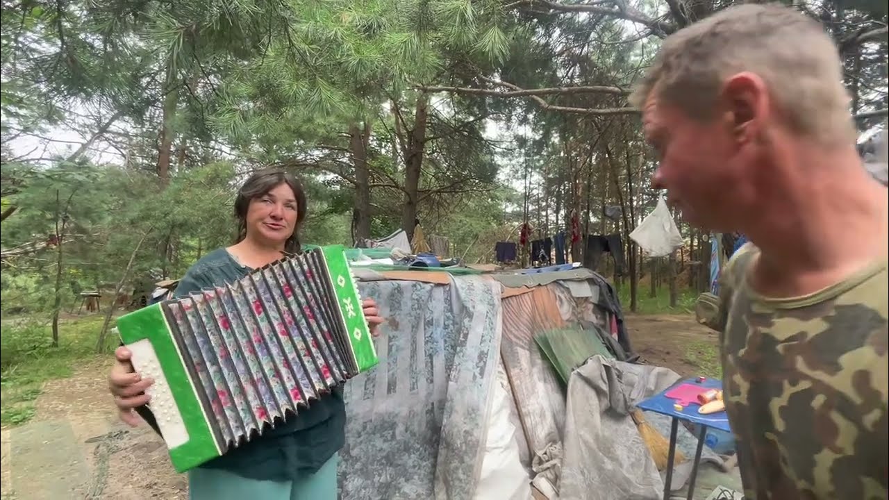 Люди леса, снос жилья. Лены любовь в лесу. Мусорщик.