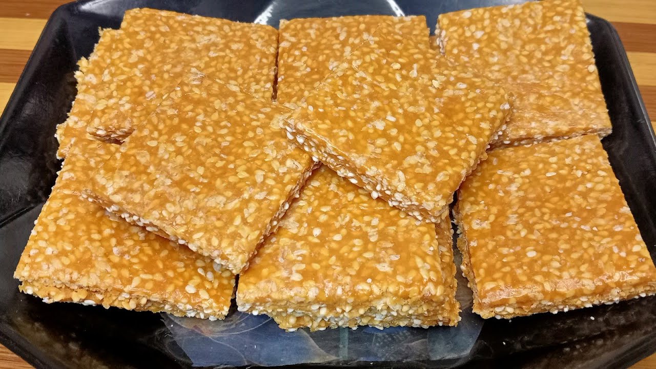 तिल गुड़ की गजक बनाने का सबसे आसान तरीका। Til Gajak Recipe। Winter Special Til Gud Ki Gajak। Gajak।