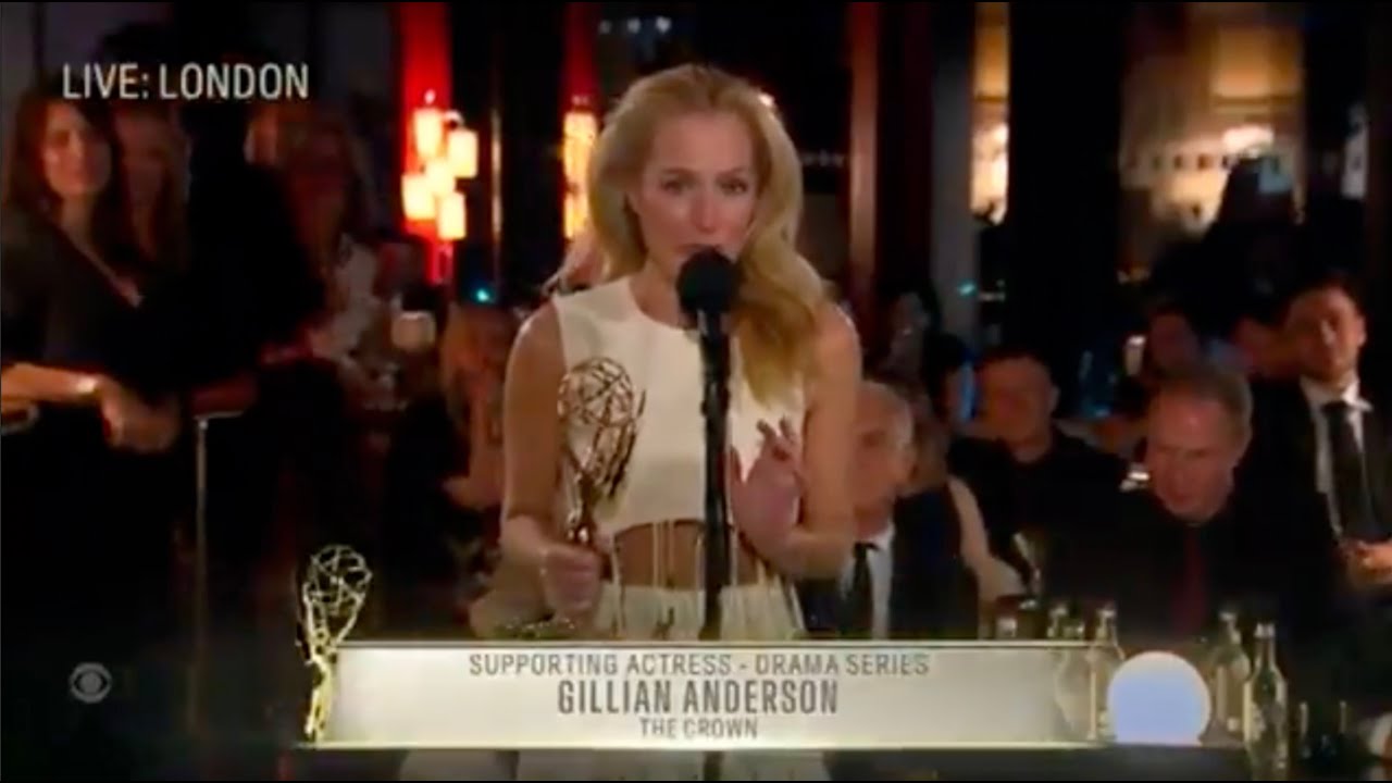 Gillian Anderson's accent switches spontaneously. Mine does too!