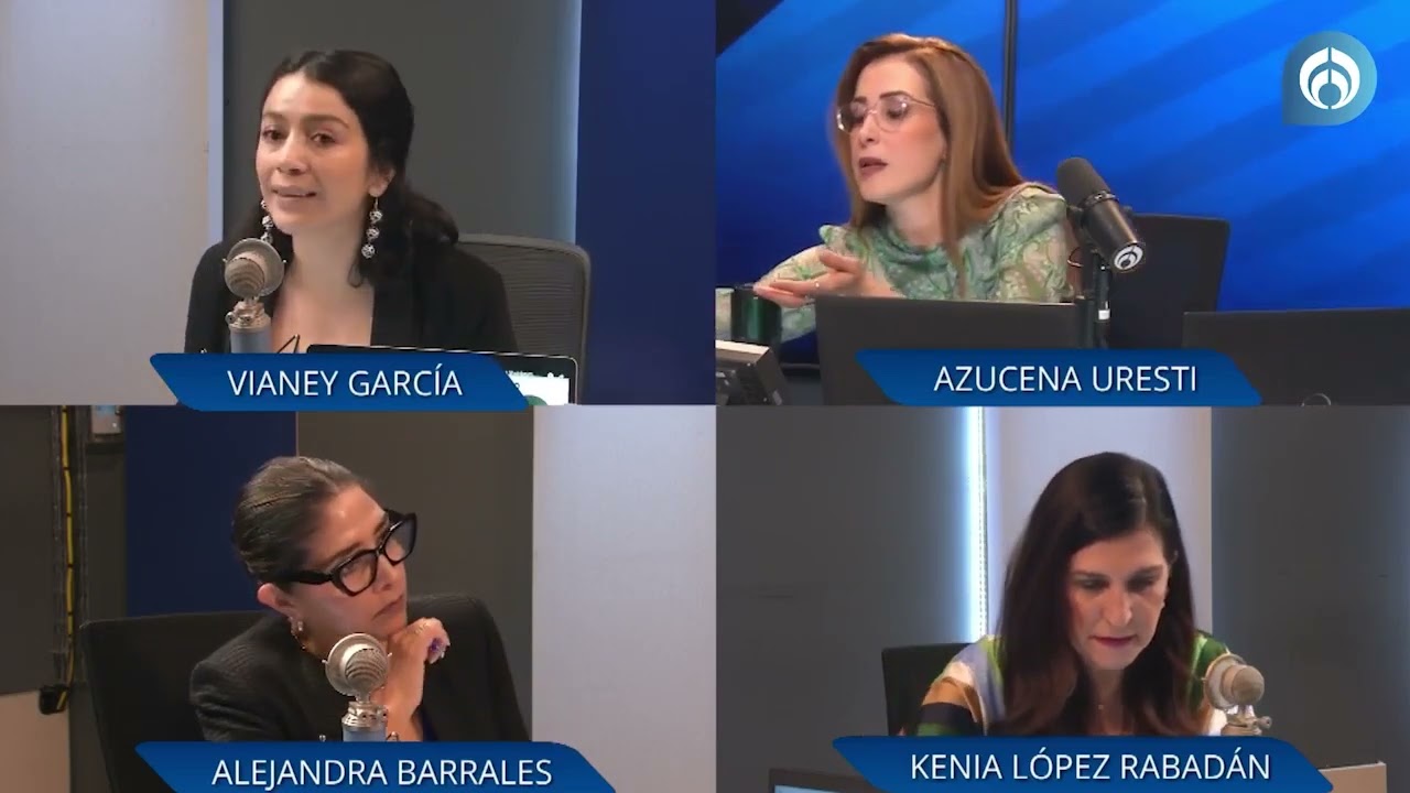 Mesa de an&aacute;lisis con Azucena Uresti. Kenia L&oacute;pez Rabadan, Vianey Garc&iacute;a y Alejandra B&aacute;rrales