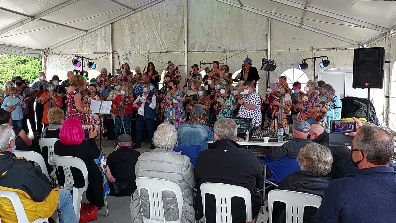The Ukastle Ukestra performs Kashmir by Led Zeppelin - 2022 BMUF