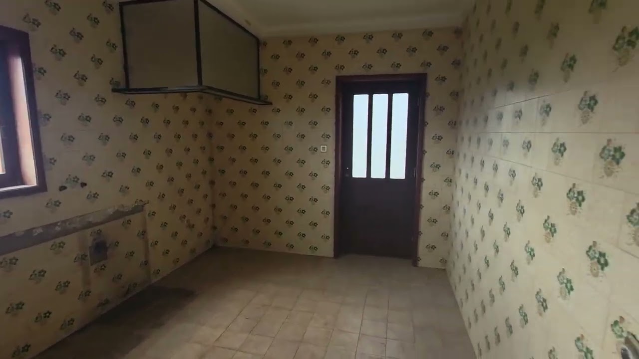 Moradia com 2 800 m2 terreno Santa Maria Lamas