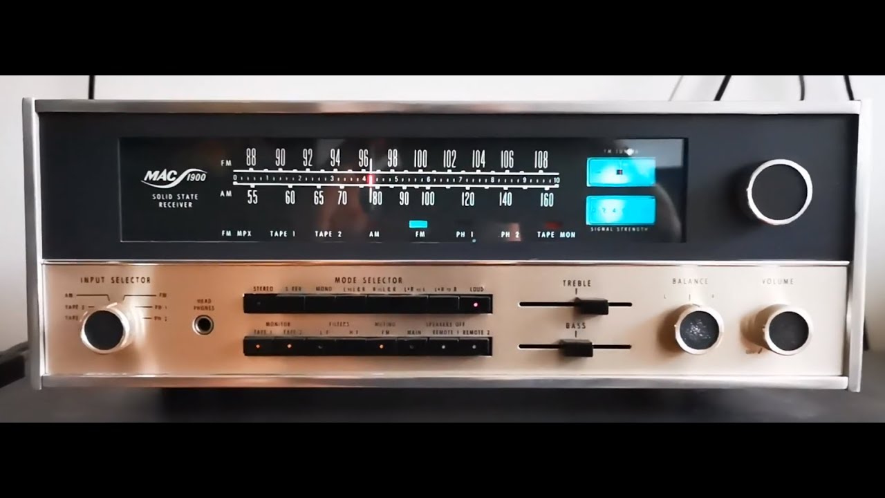 McIntosh MAC 1900 Solid State AM-FM Stereo Receiver