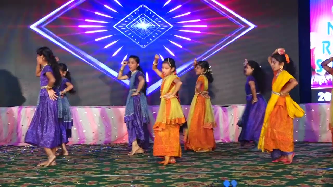 NEW RIDGE SCHOOL 10TH ANNIVERSARY XTRAVAGANZA CELEBRATIONS 2025, 5TH CLASS GIRLS DANCE PERFORMANCE