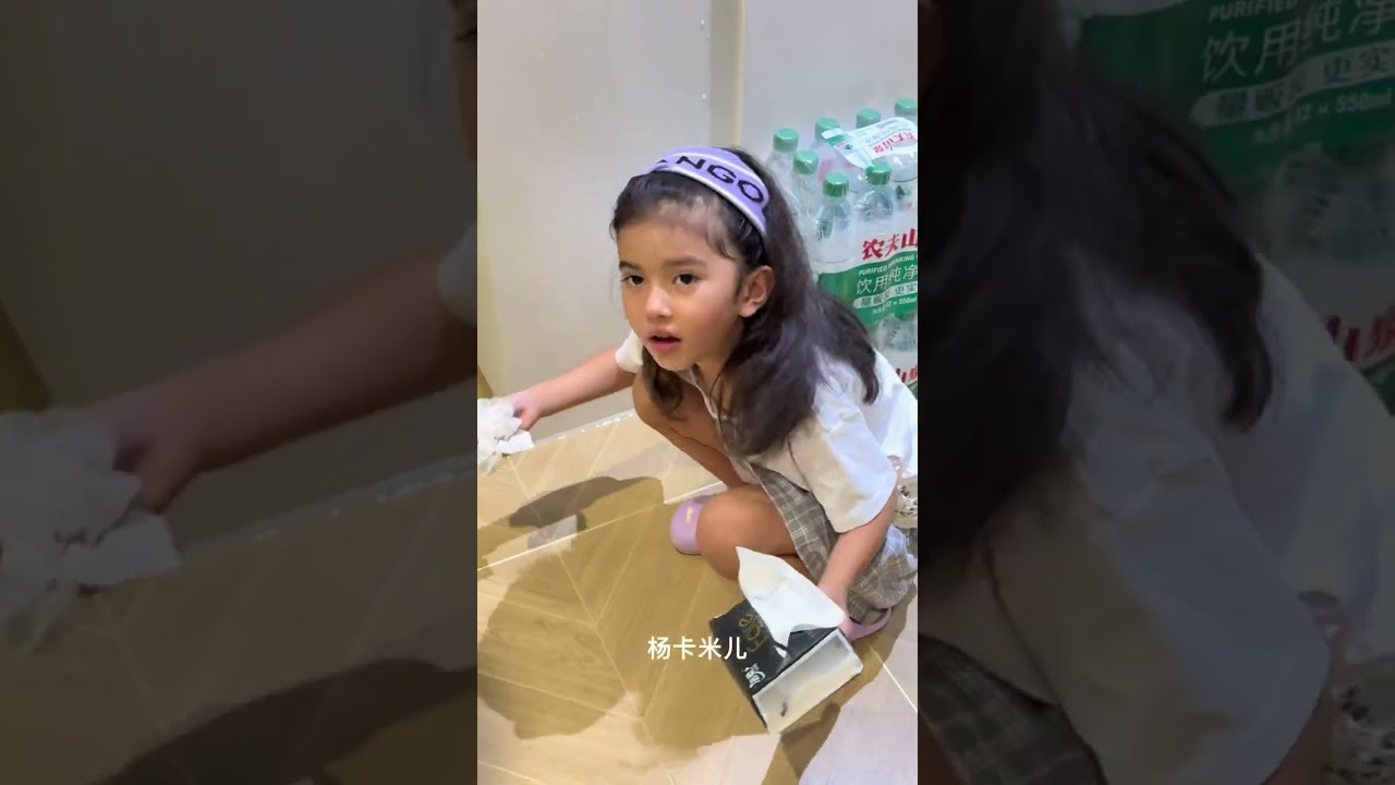 老外和混血宝宝斗嘴，妈妈当裁判！ 完整无删减纯享版，一天当他们两个的判官！一天吵无数遍！难得剪辑了，以后就给你们发原版，