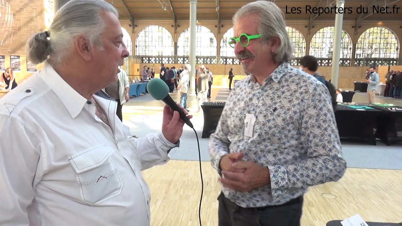 Coutellerie - Rencontre avec le créateur Pierre Reverdy à Paris au Forum International du Couteau.